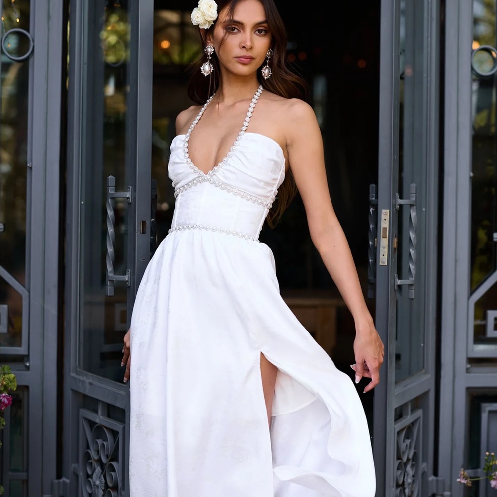 V. Chapman Heidi in White